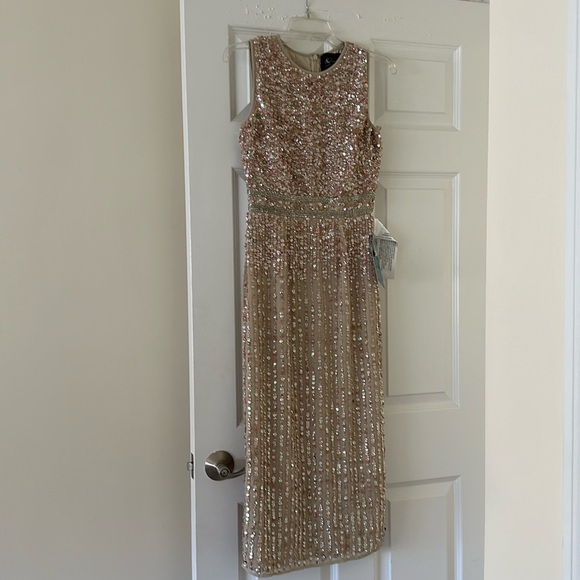 Mac Douggal Nude, Rose, Silver Sequins Sleeveless Gown - Size 2 - NWT - Picture 1 of 14